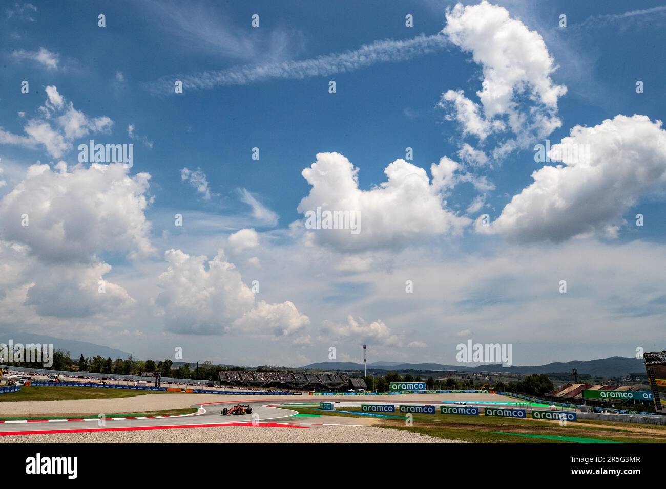 Barcelona, Spanien. 02. Juni 2023. Montmelo, Barcelona, Spanien. 02. Juni 2023; #55, Carlos SAINZ Jr., ESP, Team Scuderia Ferrari, SF-23, während der FIA-Weltmeisterschaft F1. Formel 1 Grand Prix von Spanien, Circuit de Catalunya in der Nähe von Montmelo - Bild mit gebührenpflichtiger Haftung - Foto: © Cristiano BARNI/ATP Images (BARNI Cristiano/ATP/SPP) Guthaben: SPP Sport Press Photo. Alamy Live News Stockfoto