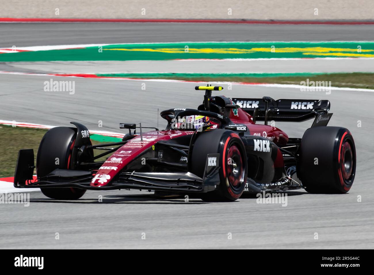 Barcelona, Spanien. 02. Juni 2023. Montmelo, Barcelona, Spanien. 02. Juni 2023; #24, Guanyu ZHOU, CHN, Alfa Romeo Racing F1 Team, C43, F065 Lok während der FIA F1 Weltmeisterschaft. Formel 1 Grand Prix von Spanien, Circuit de Catalunya in der Nähe von Montmelo - Bild mit gebührenpflichtiger Haftung - Foto: © Cristiano BARNI/ATP Images (BARNI Cristiano/ATP/SPP) Guthaben: SPP Sport Press Photo. Alamy Live News Stockfoto