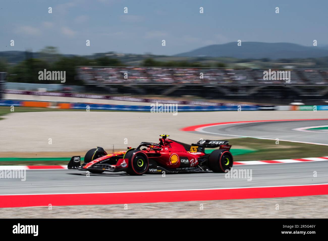 Barcelona, Spanien. 02. Juni 2023. Montmelo, Barcelona, Spanien. 02. Juni 2023; #55, Carlos SAINZ Jr., ESP, Team Scuderia Ferrari, SF-23, während der FIA-Weltmeisterschaft F1. Formel 1 Grand Prix von Spanien, Circuit de Catalunya in der Nähe von Montmelo - Bild mit gebührenpflichtiger Haftung - Foto: © Cristiano BARNI/ATP Images (BARNI Cristiano/ATP/SPP) Guthaben: SPP Sport Press Photo. Alamy Live News Stockfoto