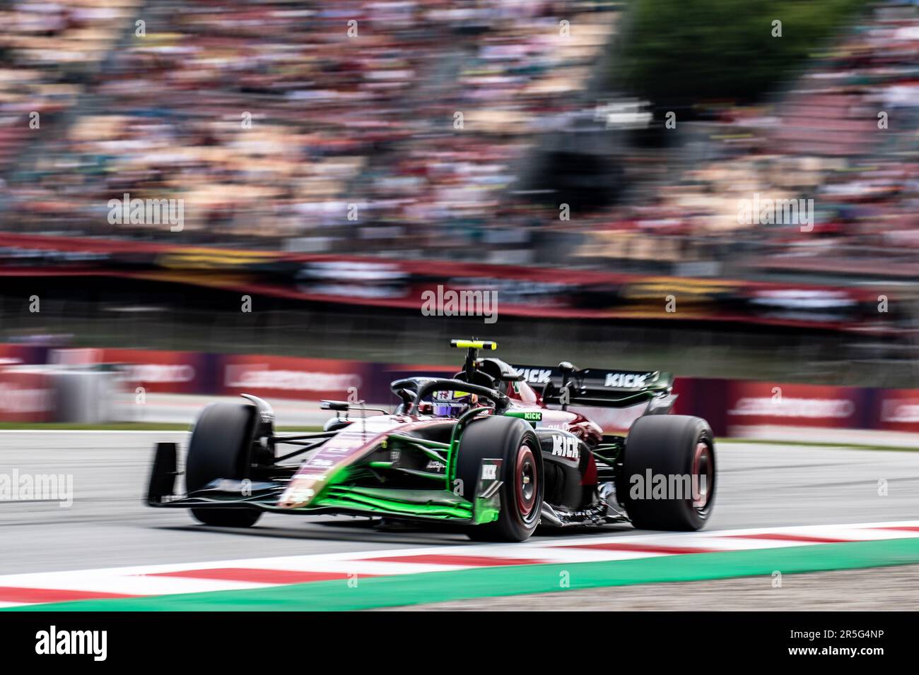 Barcelona, Spanien. 02. Juni 2023. Montmelo, Barcelona, Spanien. 02. Juni 2023; #24, Guanyu ZHOU, CHN, Alfa Romeo Racing F1 Team, C43, F065 Lok während der FIA F1 Weltmeisterschaft. Formel 1 Grand Prix von Spanien, Circuit de Catalunya in der Nähe von Montmelo - Bild mit gebührenpflichtiger Haftung - Foto: © Cristiano BARNI/ATP Images (BARNI Cristiano/ATP/SPP) Guthaben: SPP Sport Press Photo. Alamy Live News Stockfoto