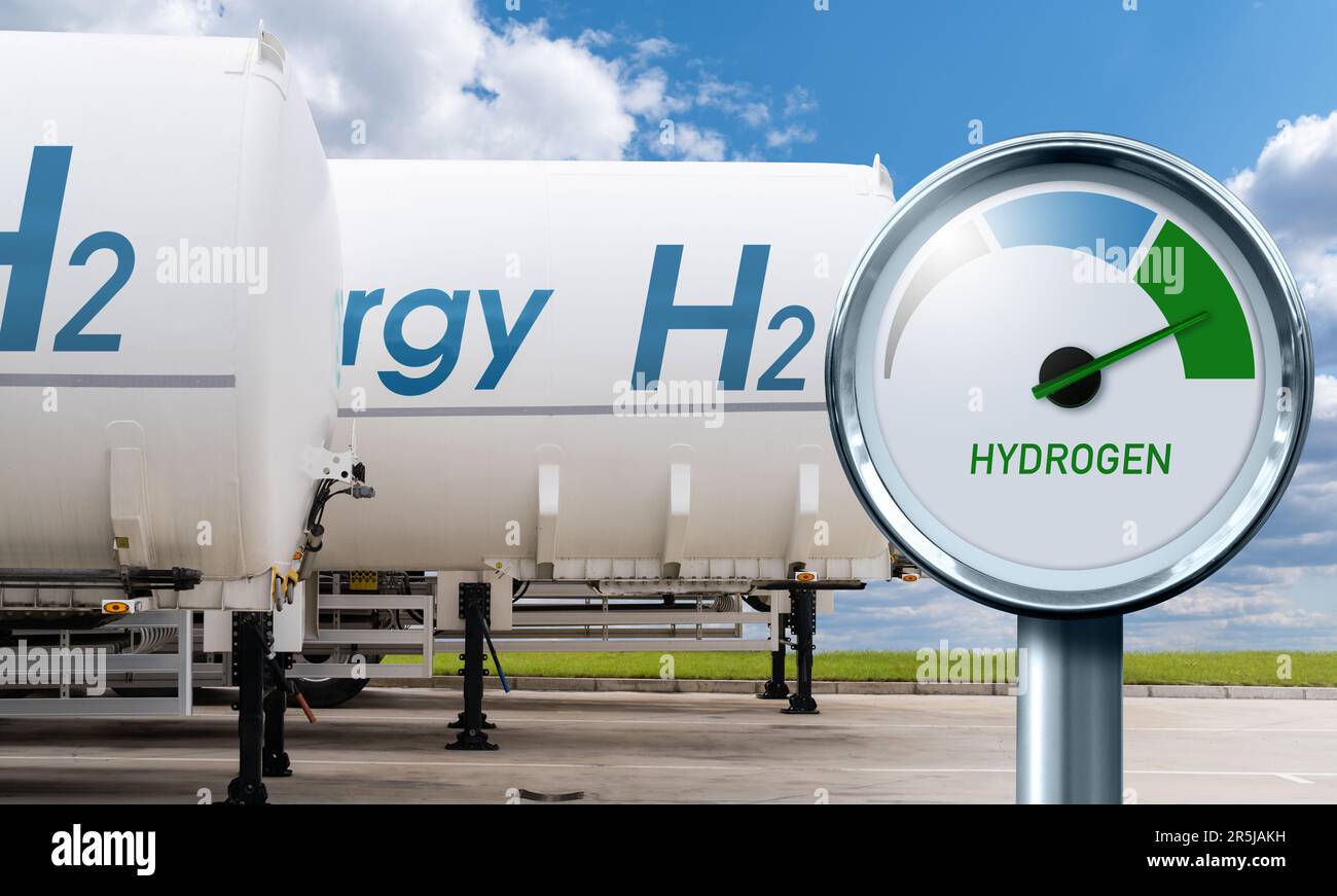 Wasserstoffanzeige mit Baumfarben – Grau, Blau und Grün auf einem Hintergrund von Wasserstofftankanhängern. Konzept für umweltfreundlichen Kraftstoff Stockfoto