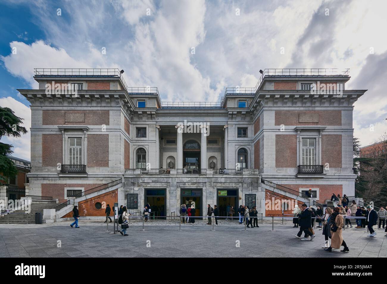 Madrid, Spanien - 04. Juni 2023: Ticketschalter des Museo Nacional del Prado in Madrid, Spanien Stockfoto