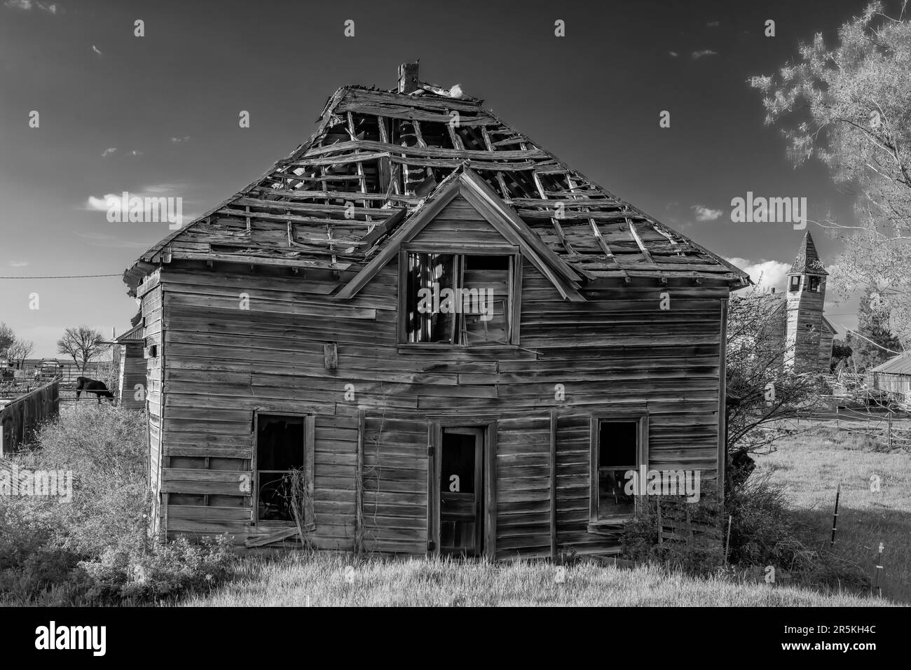 Verlassenes Haus in Flora, Oregon, USA [Keine Immobilienfreigabe; nur redaktionelle Lizenzierung] Stockfoto