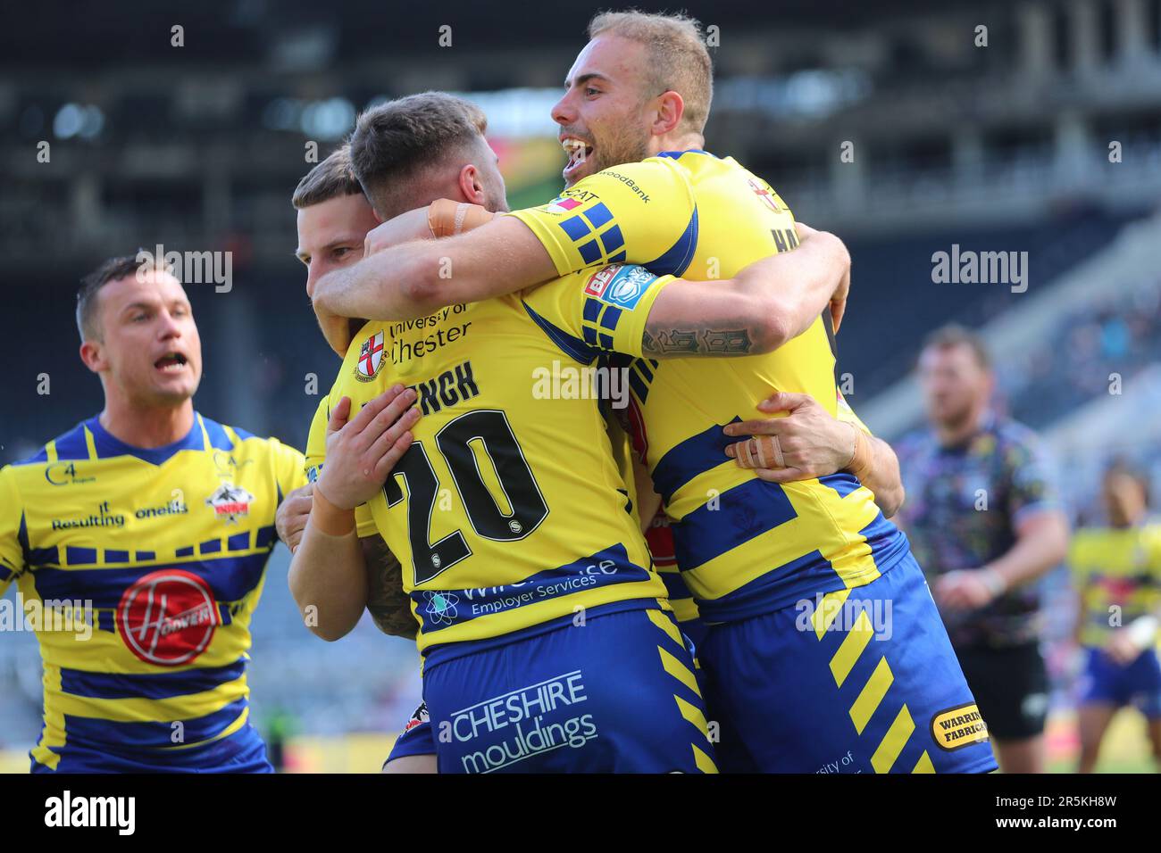 Newcastle, Großbritannien. Am 4. Juni 2023Warrington feiert der Connor Wrench von Wolves nach einem Versuch beim Spiel der Betfred Super League zwischen dem Hull Football Club und Warrington Wolves in St. James's Park, Newcastle, Sonntag, den 4. Juni 2023. (Foto: Mark Fletcher | MI News) Guthaben: MI News & Sport /Alamy Live News Stockfoto