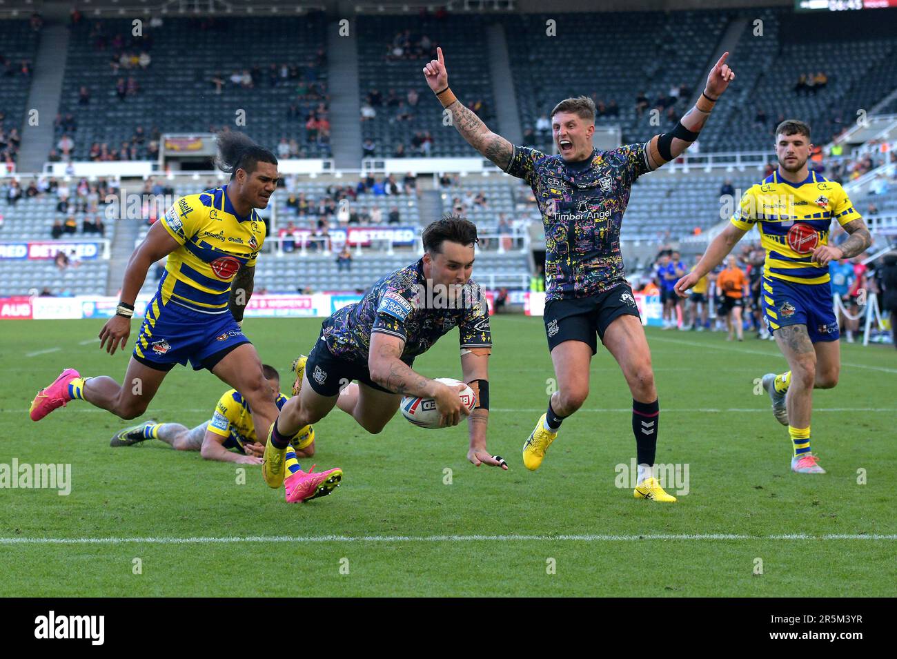 Newcastle, Großbritannien. 4. Juni 2023. Betfred Super League Rugby, Magic Weekend, St James Park, Newcastle, Sonntag, 4. Juni 2023, Hull FC gewinnt Warrington Wolves, Ergebnis 30 zu 18, UK Guthaben: Robert Chambers/Alamy Live News Stockfoto