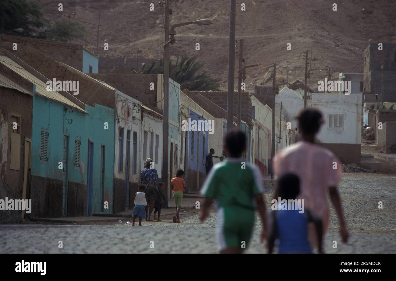 Die Stadt Ribeira Grande auf der Insel Santo Antao auf den Kap-verdischen Inseln in Afrika. Kap Verde, Santo Antao, Mai 2000 Stockfoto