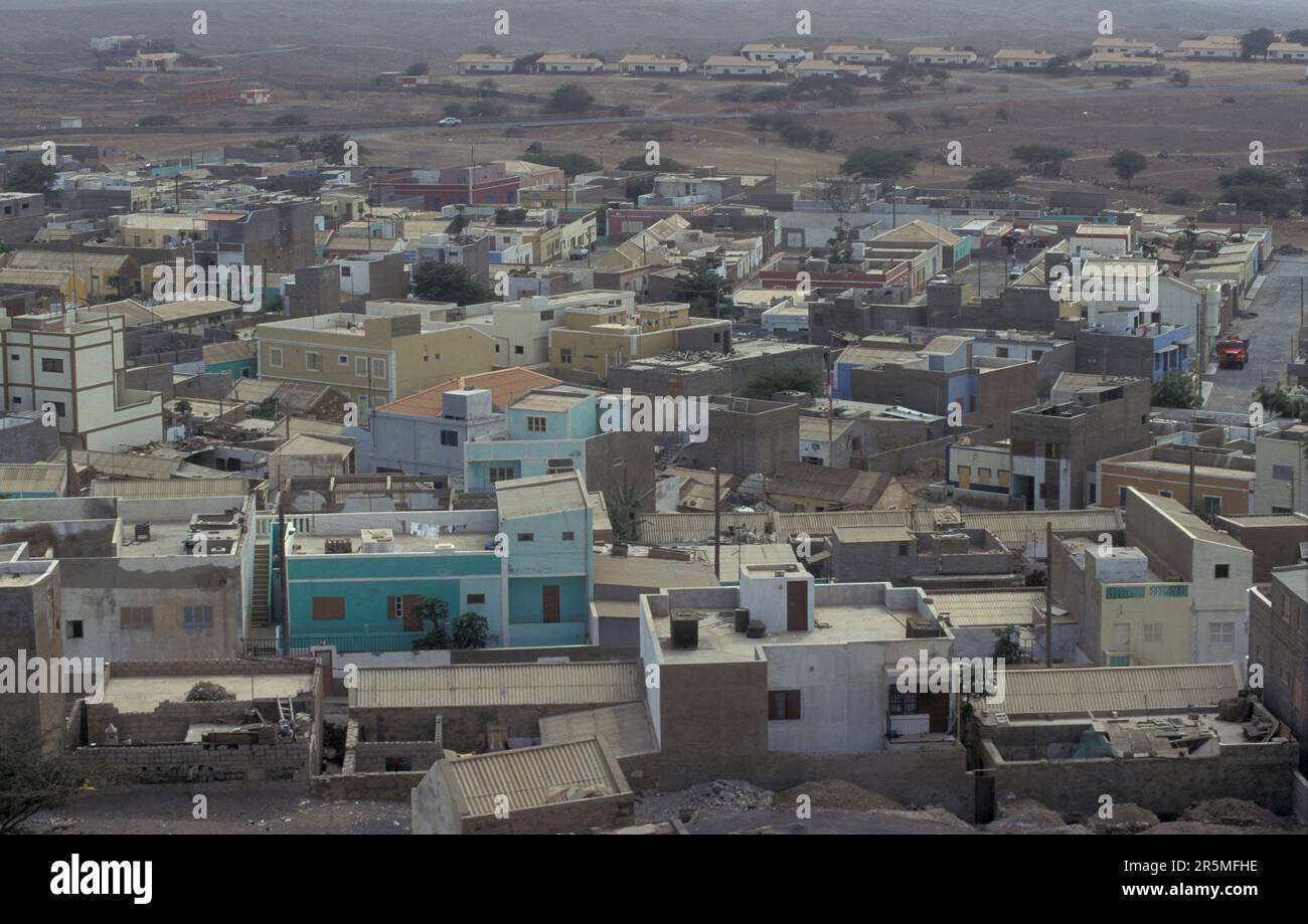 Die Stadt Espargos auf der Insel Sal auf den Kapverden-Inseln in Afrika. Kap Verde, Sal, Mai 2000 Stockfoto