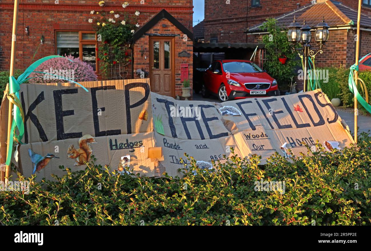 Keep the Fields - beschützt unseren Greenbelt in Warrington, vor lokalem Plan 2014, Wrights Green, Appleton Thorn, Warrington, WA4 3HN Stockfoto