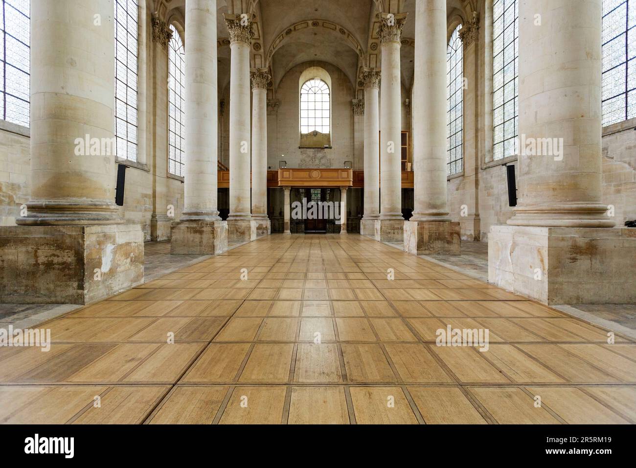 Frankreich, Meurthe et Moselle, Pont à Mousson, Premontres Abteikirche, auch Sainte Marie majeure genannt, erbaut im 18. Jahrhundert heute Centre Culturel de Lorraine (lothringisches Kulturzentrum), das Schiff der ehemaligen Abteikirche Sainte Marie majeure Stockfoto