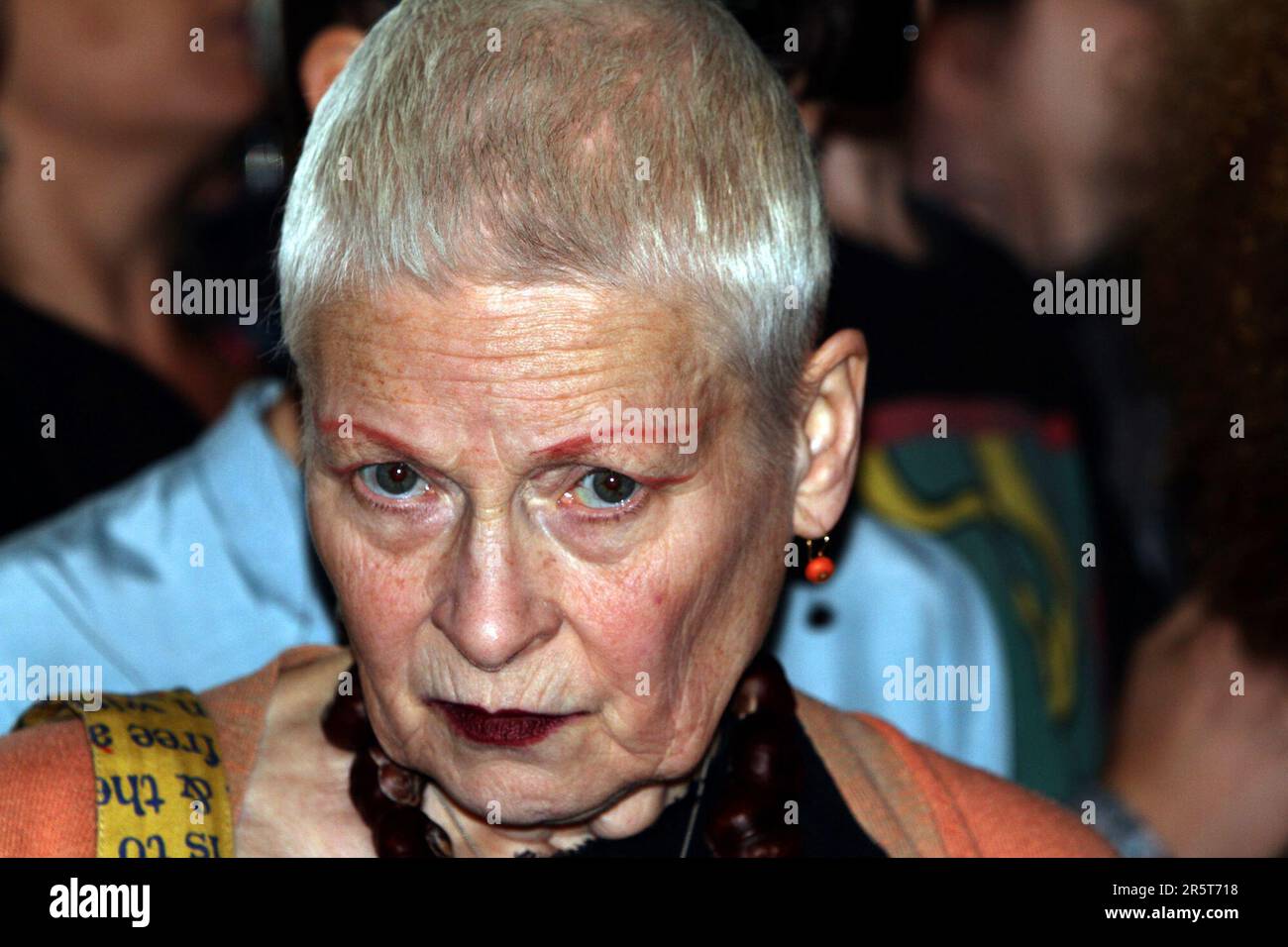 Die britische Modedesignerin Vivienne Westwood marschiert gemeinsam mit Zehntausenden durch die Straßen Londons vor dem UN-Notfallgipfel zum Klimawandel. 21.09.2014 Stockfoto