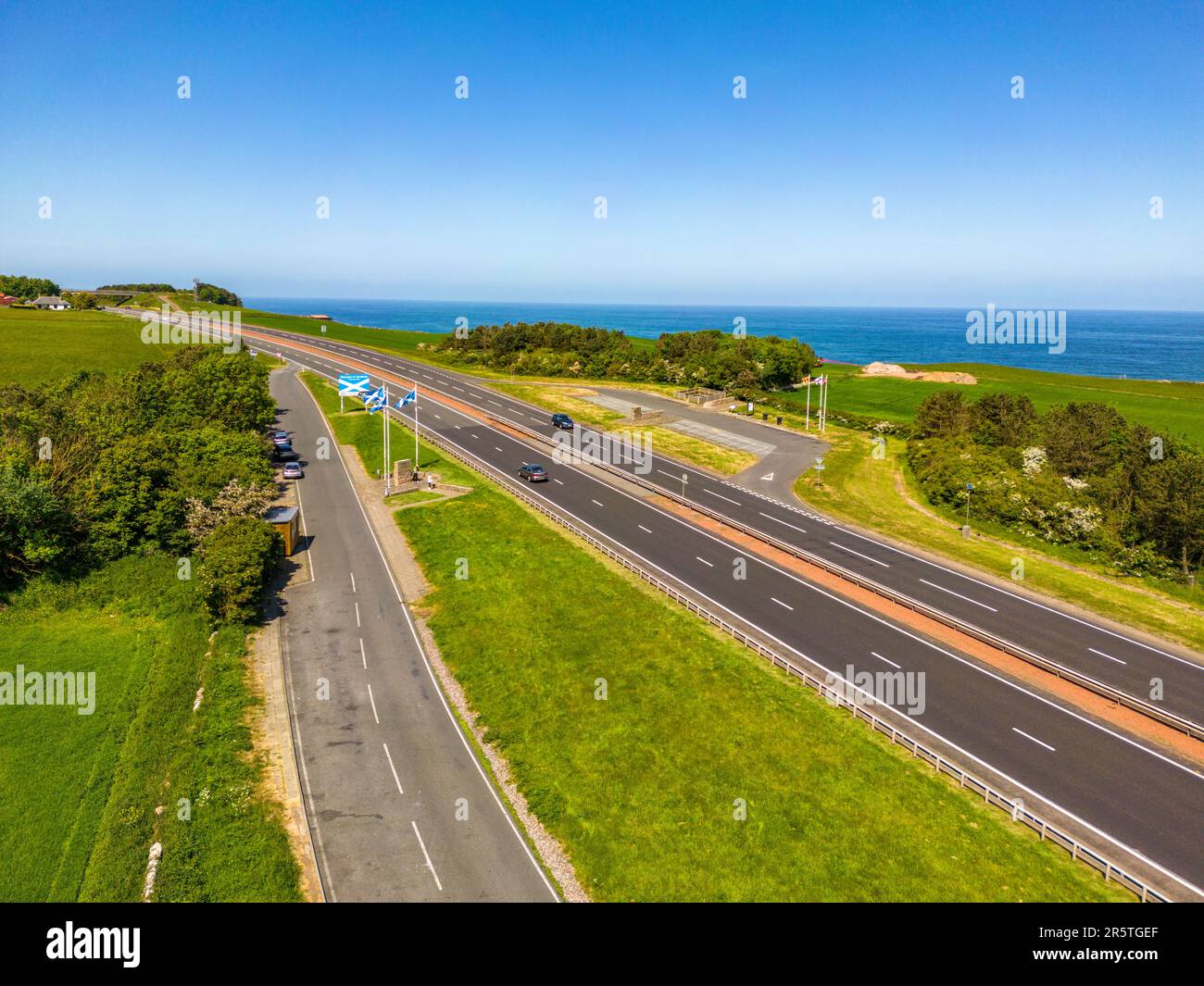 Blick nach Norden auf der A1 an der Grenze von England und Schottland., Großbritannien. Stockfoto