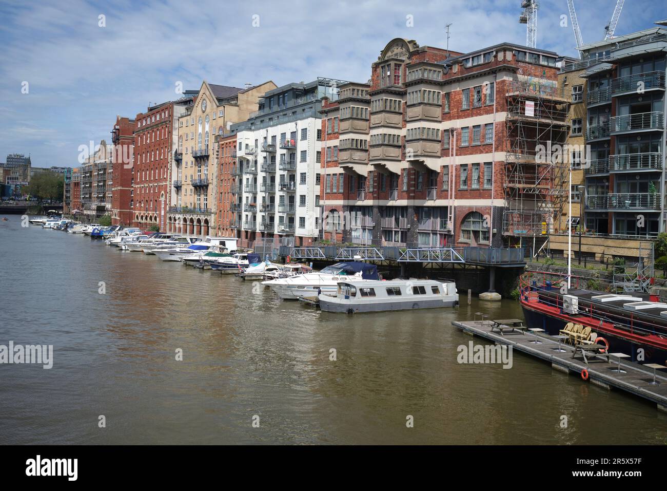 Blick auf Riverside Hotels von Bristol Bridge Bristol England UK Stockfoto
