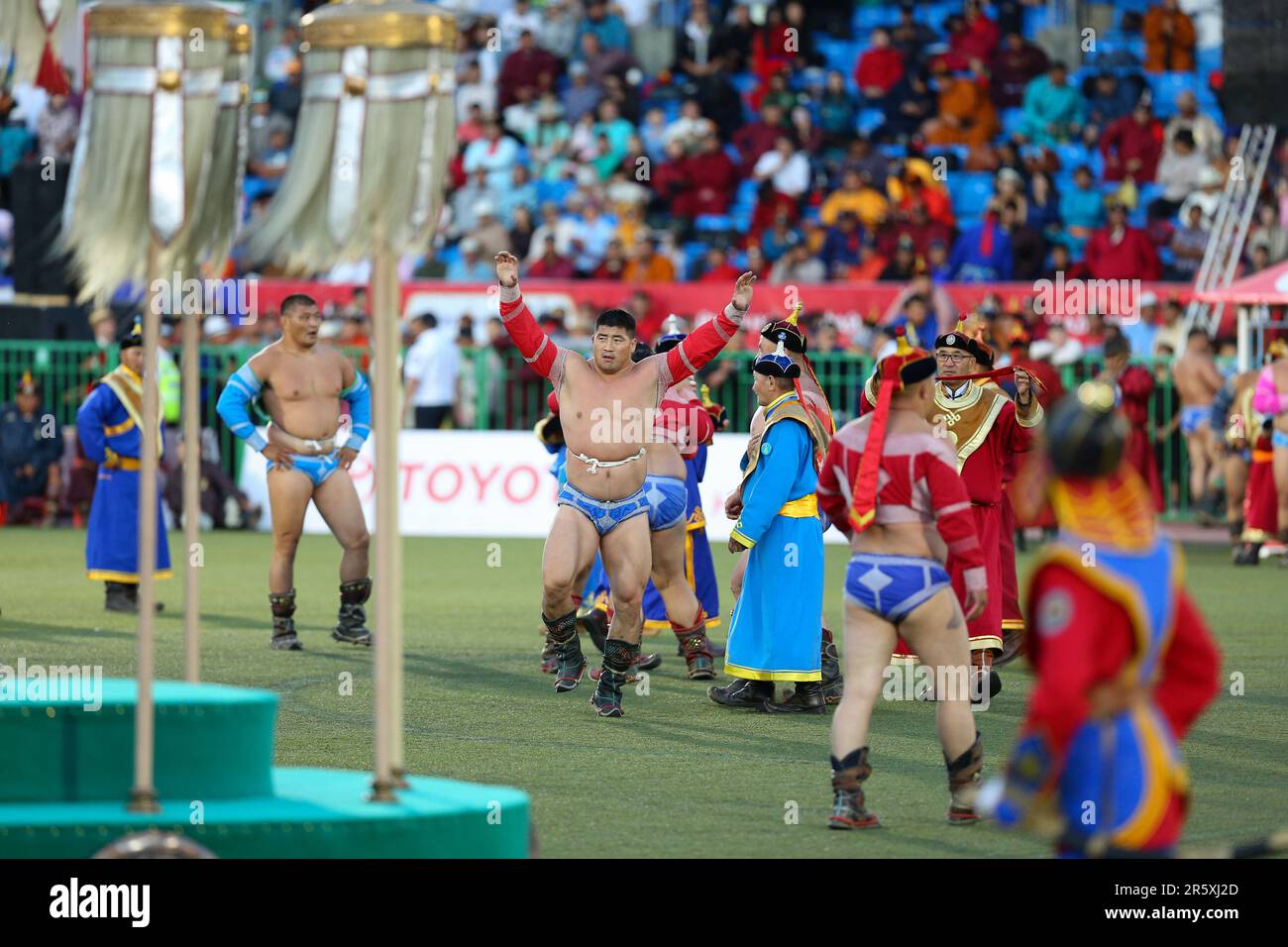 Eröffnung des naadam Festivals 2022, traditioneller Wrestler Sodnomdorj, Foto von L. Enkh-Orgil, Ulaanbaatar, Mongolei Stockfoto