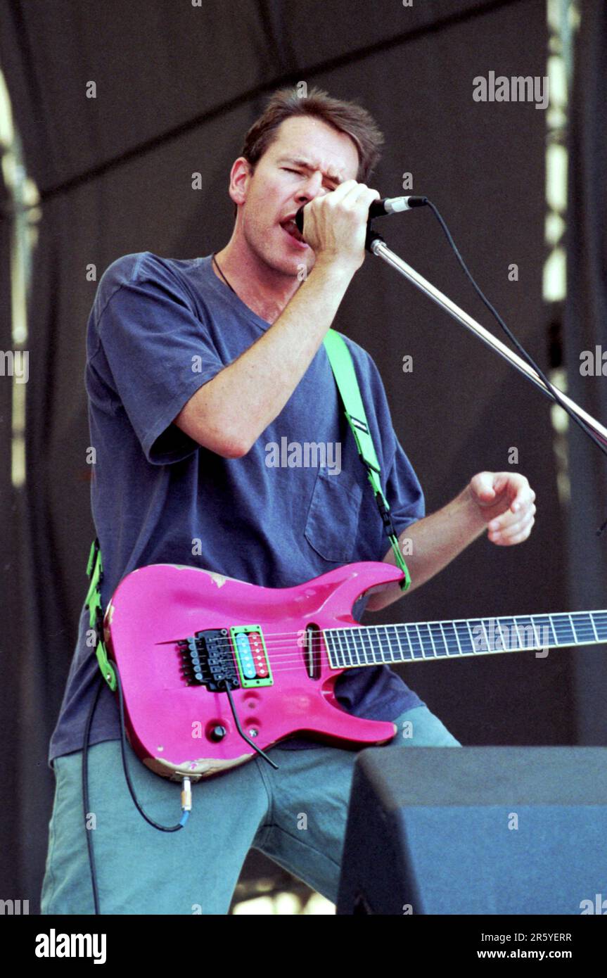 Mailand Italien 1994-07-08 : Page Hamilton Sänger und Gitarrist der Helmband während des Live-Konzerts beim Sonoria Festival Stockfoto