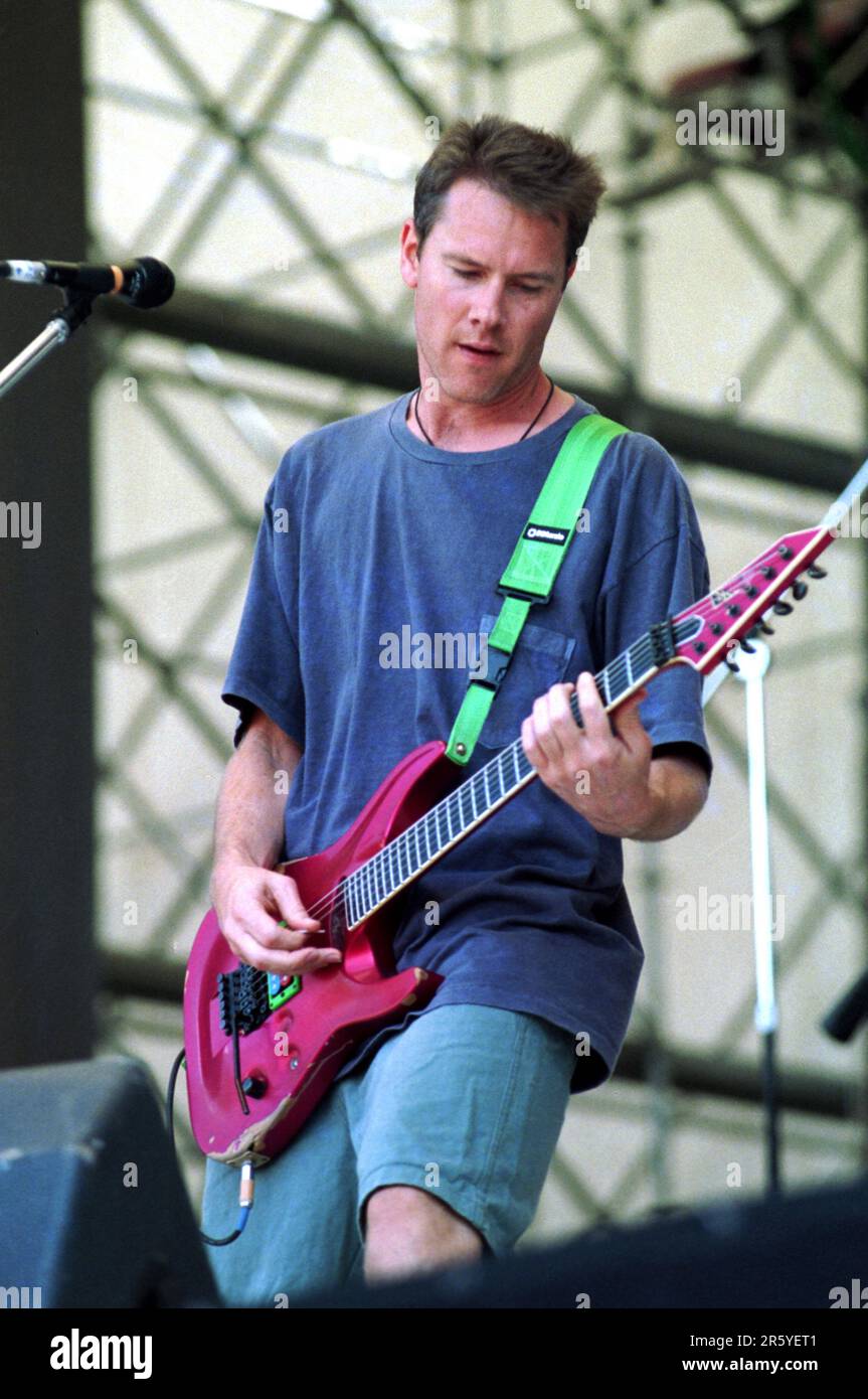 Mailand Italien 1994-07-08 : Page Hamilton Sänger und Gitarrist der Helmband während des Live-Konzerts beim Sonoria Festival Stockfoto