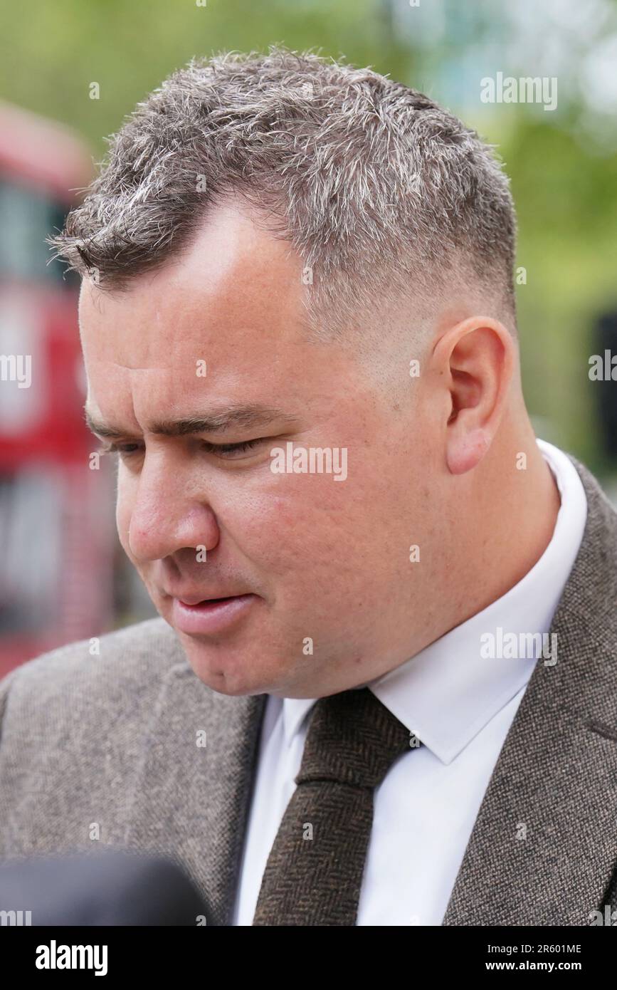 Metropolitan Police PC Jonathan Marsh, von der East Area Command Unit, am Westminster Magistrates' Court, wo er wegen Körperverletzung angeklagt wird. PC Marsh, der derzeit beschränkte Pflichten hat, wurde nach einer IOPC-Untersuchung eines Vorfalls auf dem Atlanta Boulevard, Romford, am 13. November 2022 angeklagt. Foto: Dienstag, 6. Juni 2023. Stockfoto