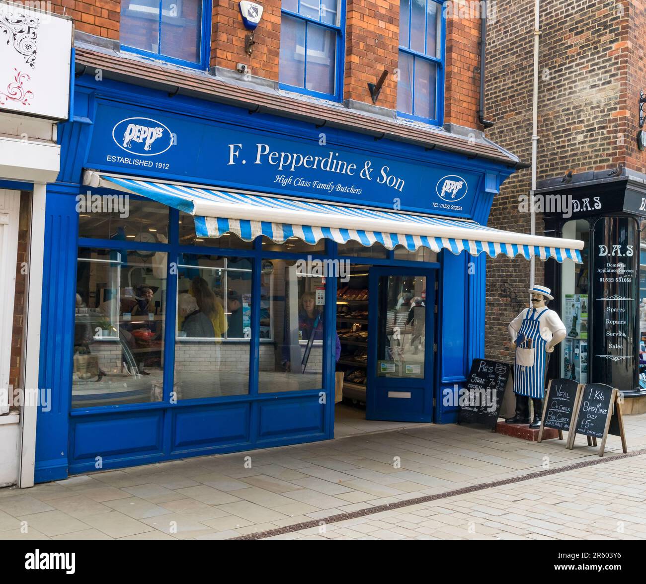 F. Pepperdine & Son High Class Family Butchers Shop Sincil Street Lincoln City, Lincolnshire, England, Großbritannien Stockfoto