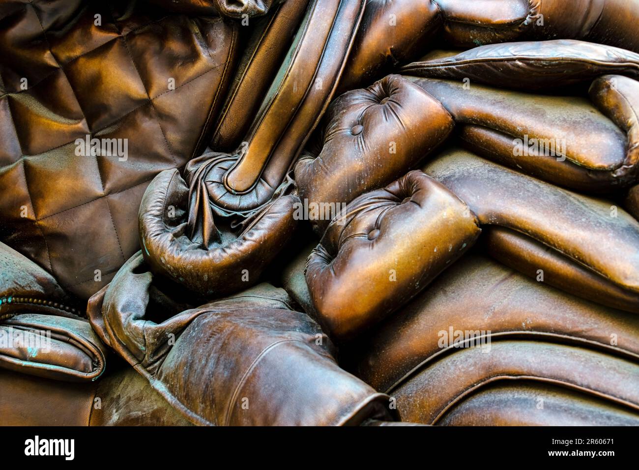 Skulptur Couch Monster von Brian Jungen in Toronto, Kanada Stockfoto