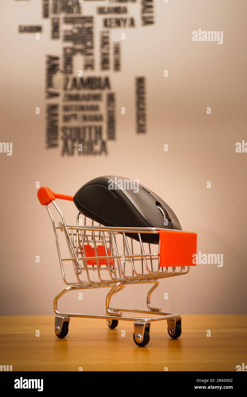 Illustration des Online-Shopping-Konzepts mit Miniaturwagen Stockfoto