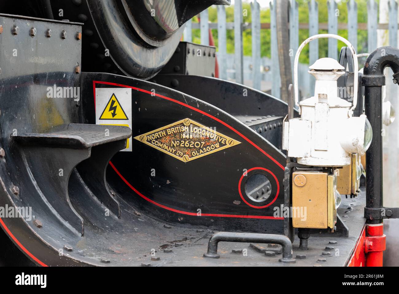 Dampflokomotive LNER B1 Klasse 61306 Mayflower mit einem Ausflug zu Steam Dreams. Der Teller des Makers. North British Locomotive Company, Glasgow Stockfoto