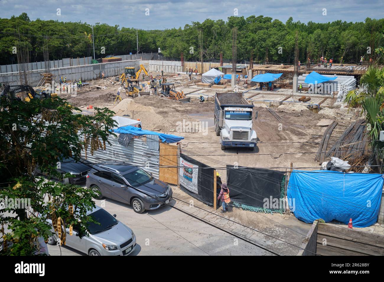 Baustelle in Puerto Morelos Yucatan Mexiko Stockfoto