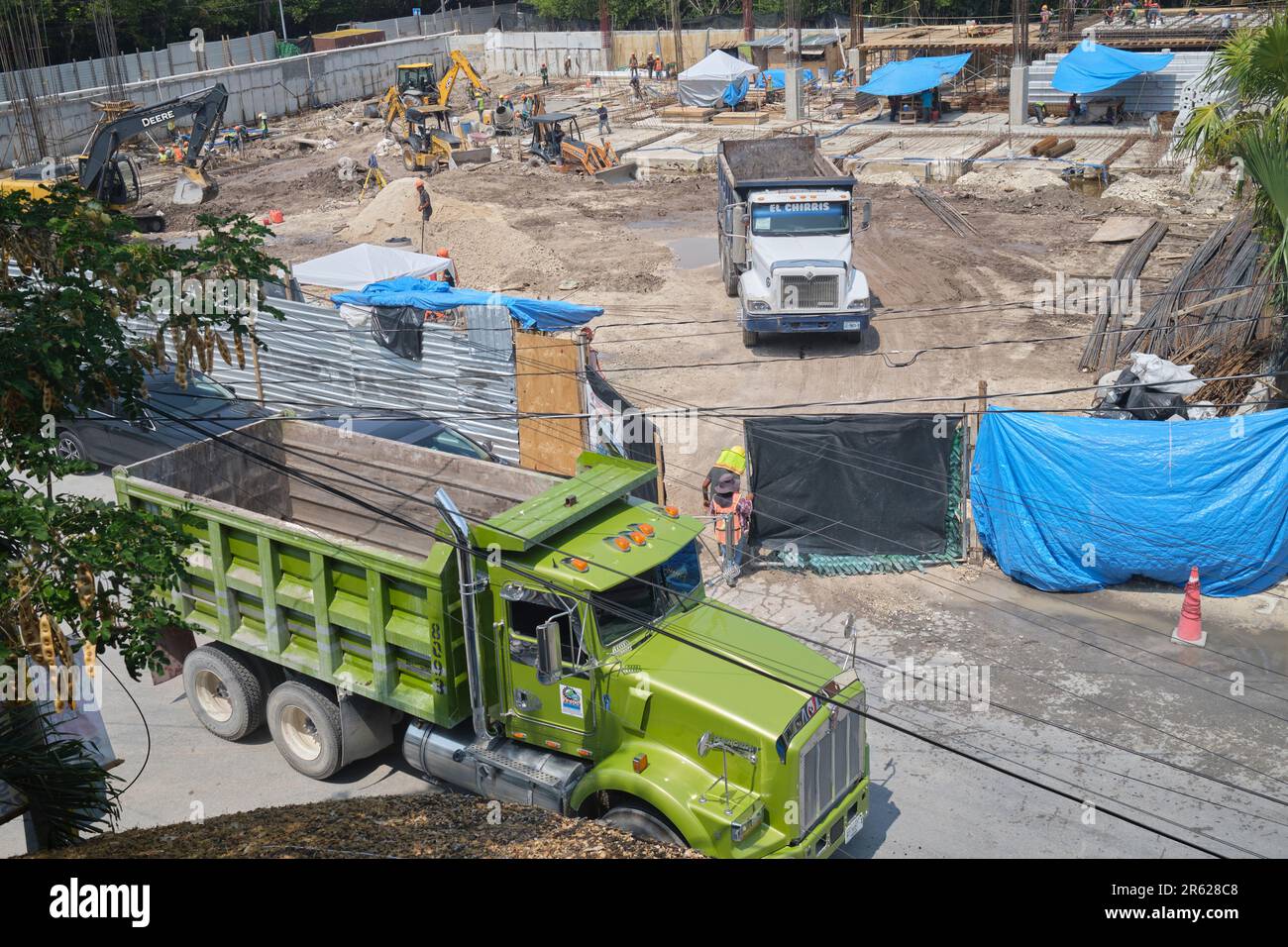 Baustelle in Puerto Morelos Yucatan Mexiko Stockfoto