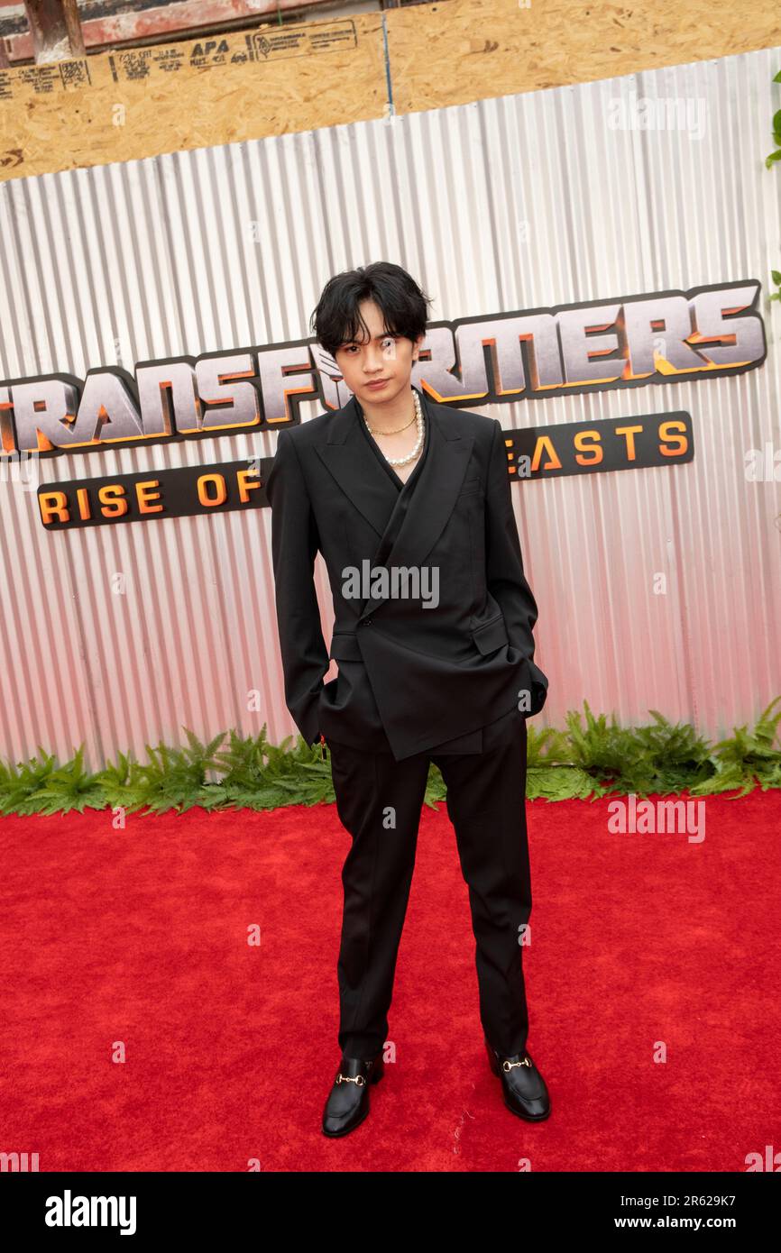 Transformiert den Aufstieg der Bestien New York City Red Carpet und Premiere im Kings Theater in Brooklyn - Japanesse Influencer Kento Nakajima Stockfoto