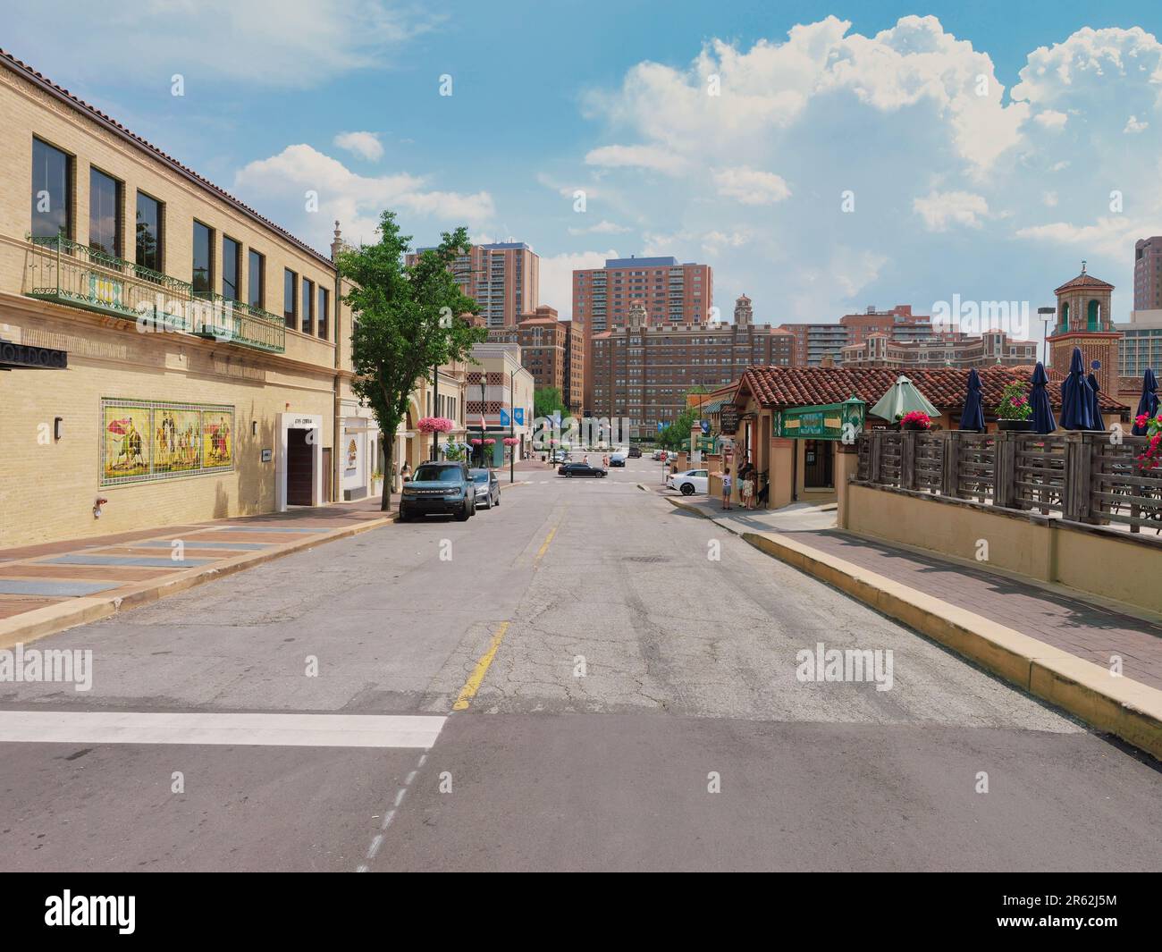 Kansas City, Missouri - 4. Juni 2023: Country Club Plaza Shops Stockfoto