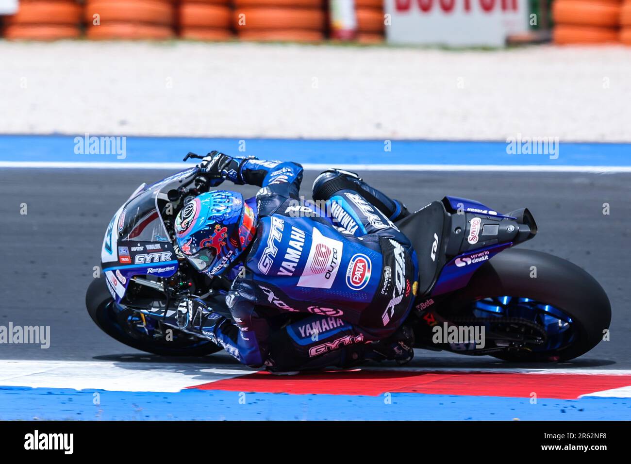 Misano Adriatico, Italien. 04. Juni 2023. Andrea Locatelli von Pata Yamaha Prometeon WorldSBK mit Yamaha YZF R1 in Aktion während der FIM SBK Superbike World Championship Pirelli Emilia-Romagna Runde auf dem Misano World Circuit. (Foto: Fabrizio Carabelli/SOPA Images/Sipa USA) Guthaben: SIPA USA/Alamy Live News Stockfoto