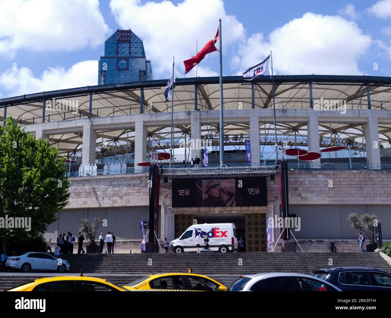 Vodafone Park, ein Mehrzweckstadion mit allen Sitzplätzen im Stadtteil Beşiktaş von Istanbul, Türkei, Republik Türkiye. Stockfoto