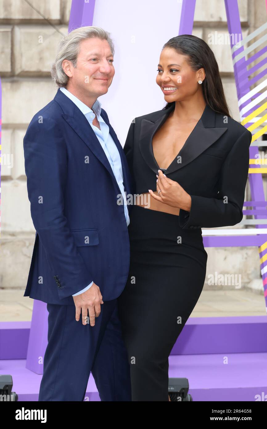 Ceawlin Thynn, Marquess of Bath und Emma Weymouth, Vorschauparty der Royal Academy of Arts Summer Exhibition 2023, Royal Academy of Arts, Burlington House Stockfoto