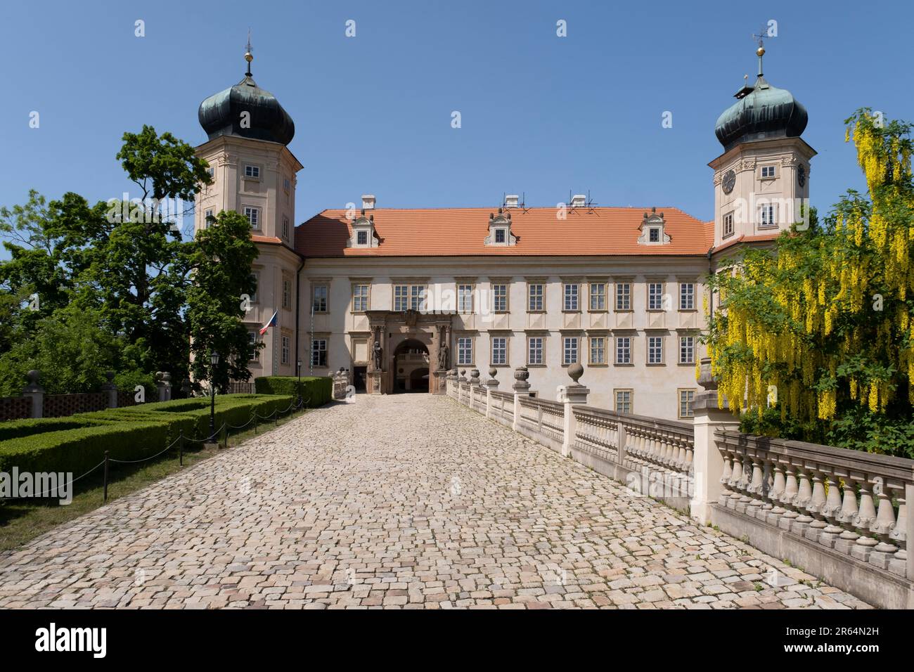 Das State Chateau Mnisek pod Brdy wird vom National Heritage Institute verwaltet. Foto 27,05. 2023. (CTK Photo/Houdek Vladimir) Stockfoto