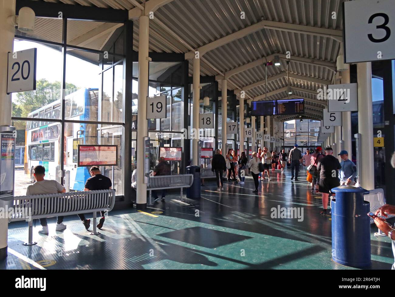 Busbahnhof Lancaster, Damside Street, Lancaster City Centre, Lancashire, England, UK, LA1 1HH Stockfoto