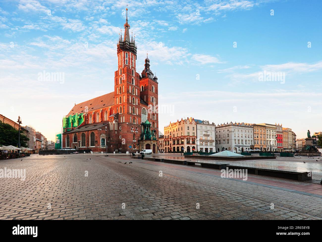 Die Kirche der heiligen Maria in Krakau im Sommer, Polen Stockfoto