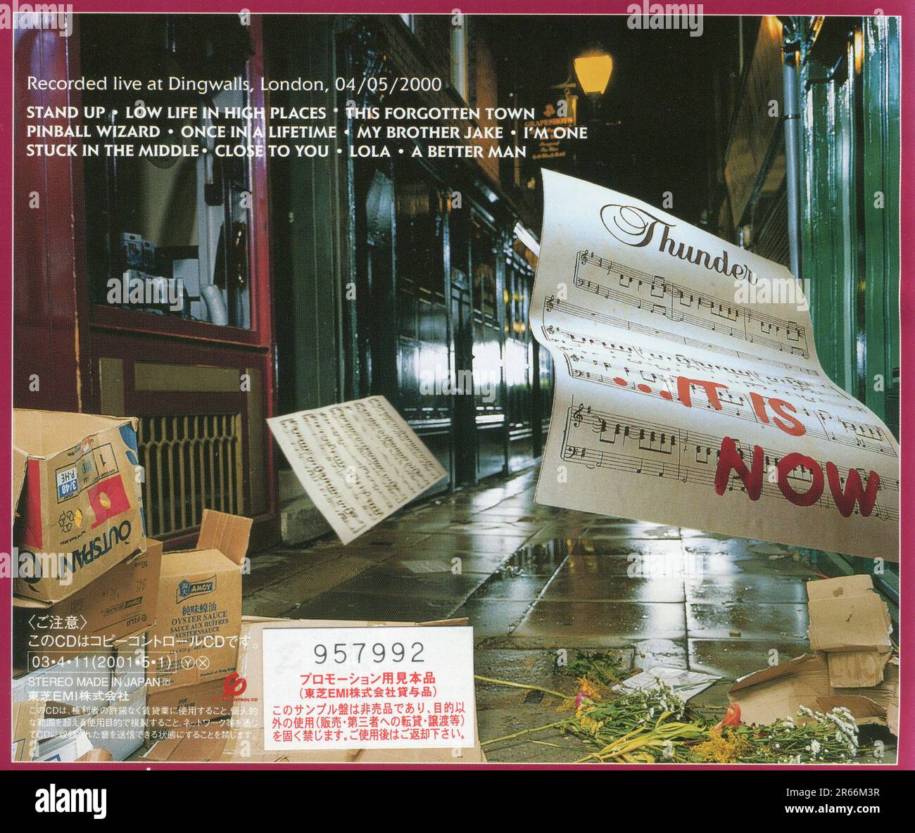 CD: Thunder - Sie denken, es ist alles akustisch... ...Ist Es Jetzt. (TOCP-67157), Aktion, veröffentlicht am 11. April 2003. Stockfoto