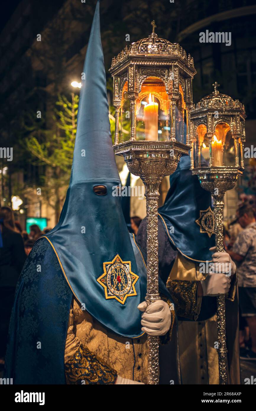 Buße in der Heiligen Woche in Granada, Spanien. Stockfoto