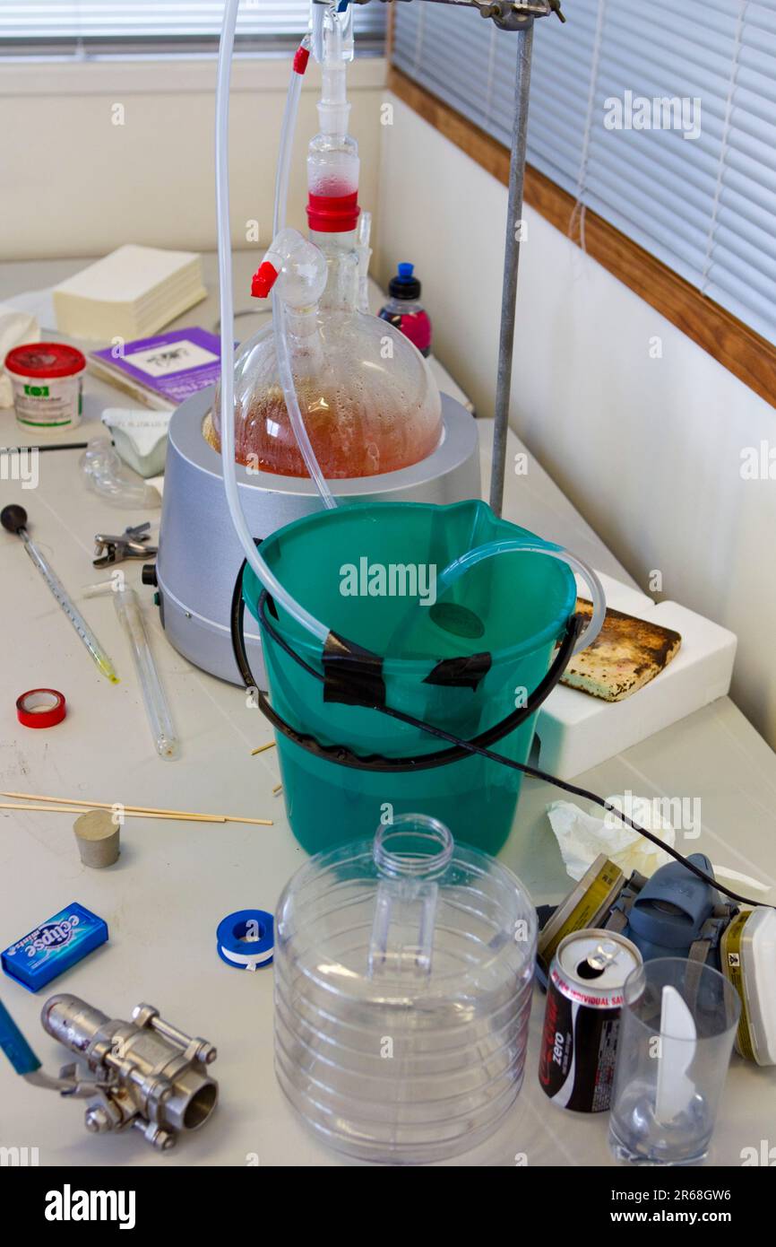 Die Polizei zeigte den Medien die Rekonstruktion eines P-Labors, auch bekannt als geheime Labors oder Clan-Labors, um Menschen zu ermutigen, verdächtiges Verhalten zu melden, Auckland, Neuseeland, Dienstag, 09. November, 2010. Stockfoto