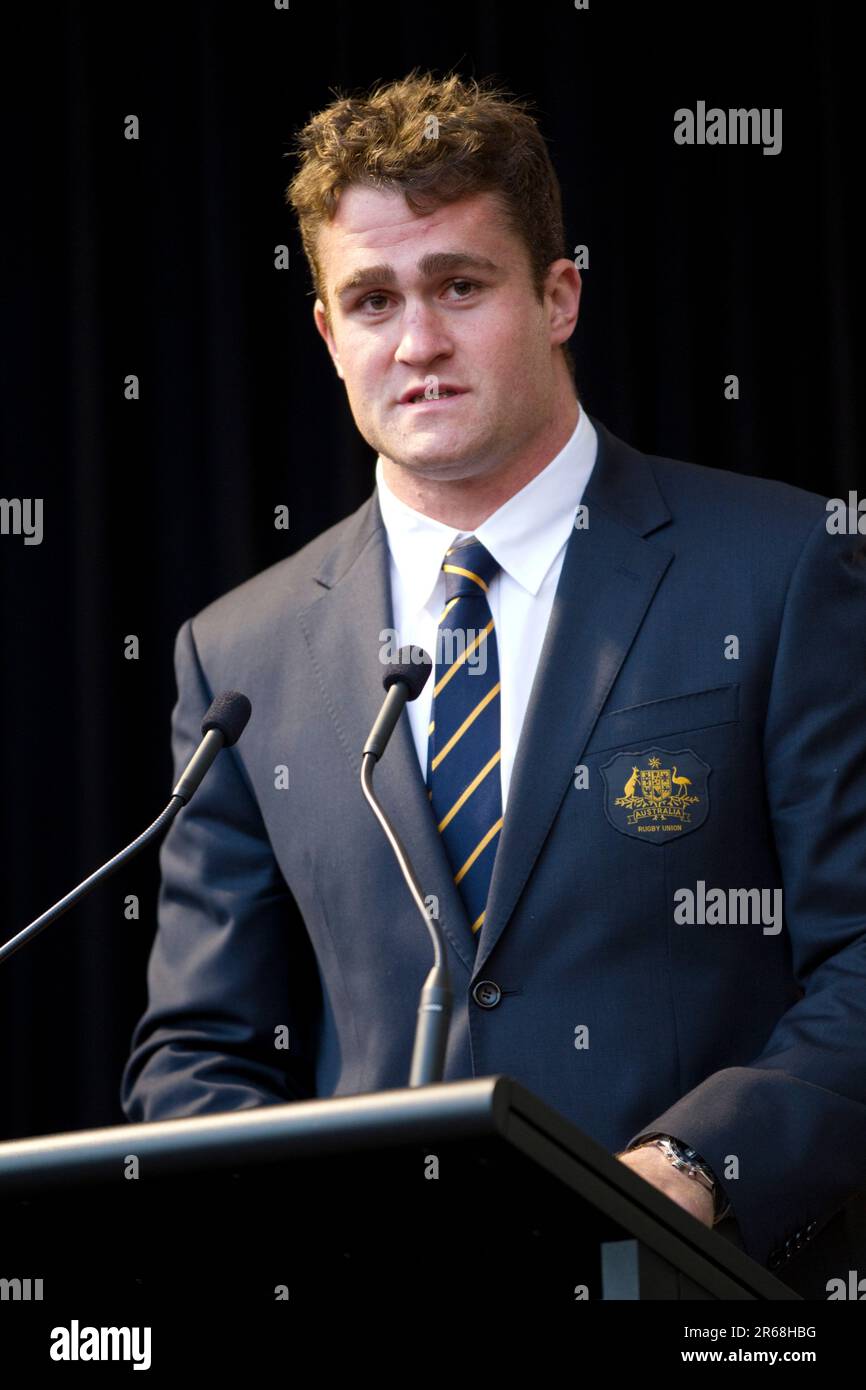 Team Captain James Horwill spricht bei der offiziellen Begrüßung des australischen Rugby-Weltmeisterschaftsteams, Aotea Square, Auckland, Neuseeland, Dienstag, 06. September 2011. Stockfoto