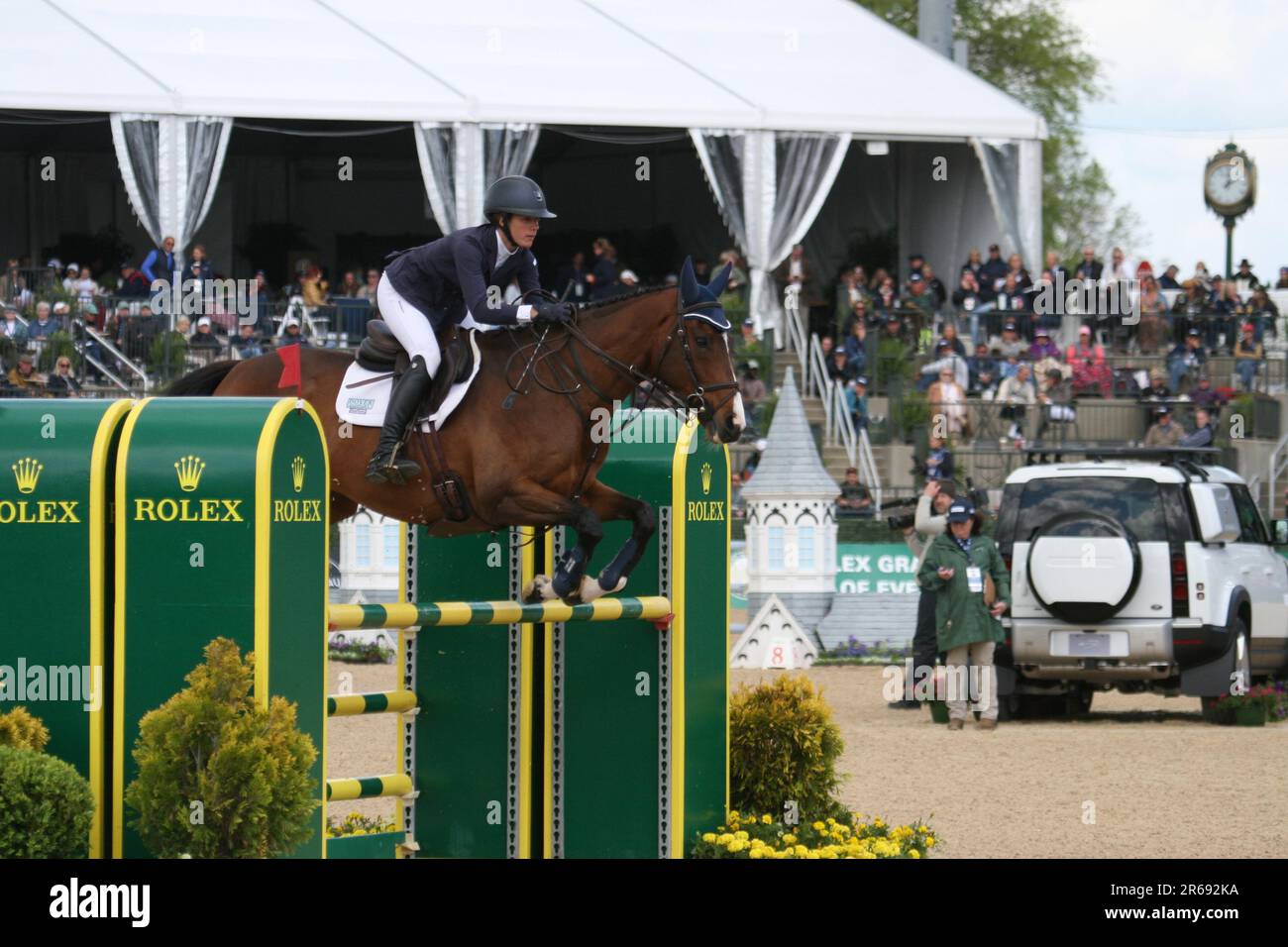 Show Jumping beim Land Rover Kentucky Three Day Event 2023 im Kentucky Horse Park-Lexington, Kentucky, USA. Stockfoto