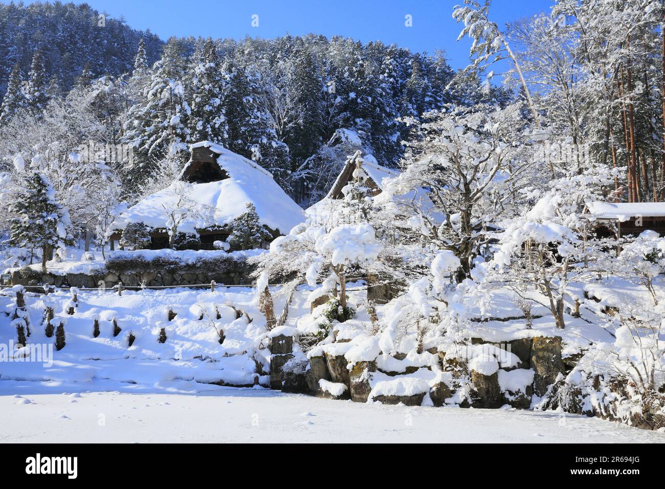 Hida-Dorf im Schnee Stockfoto