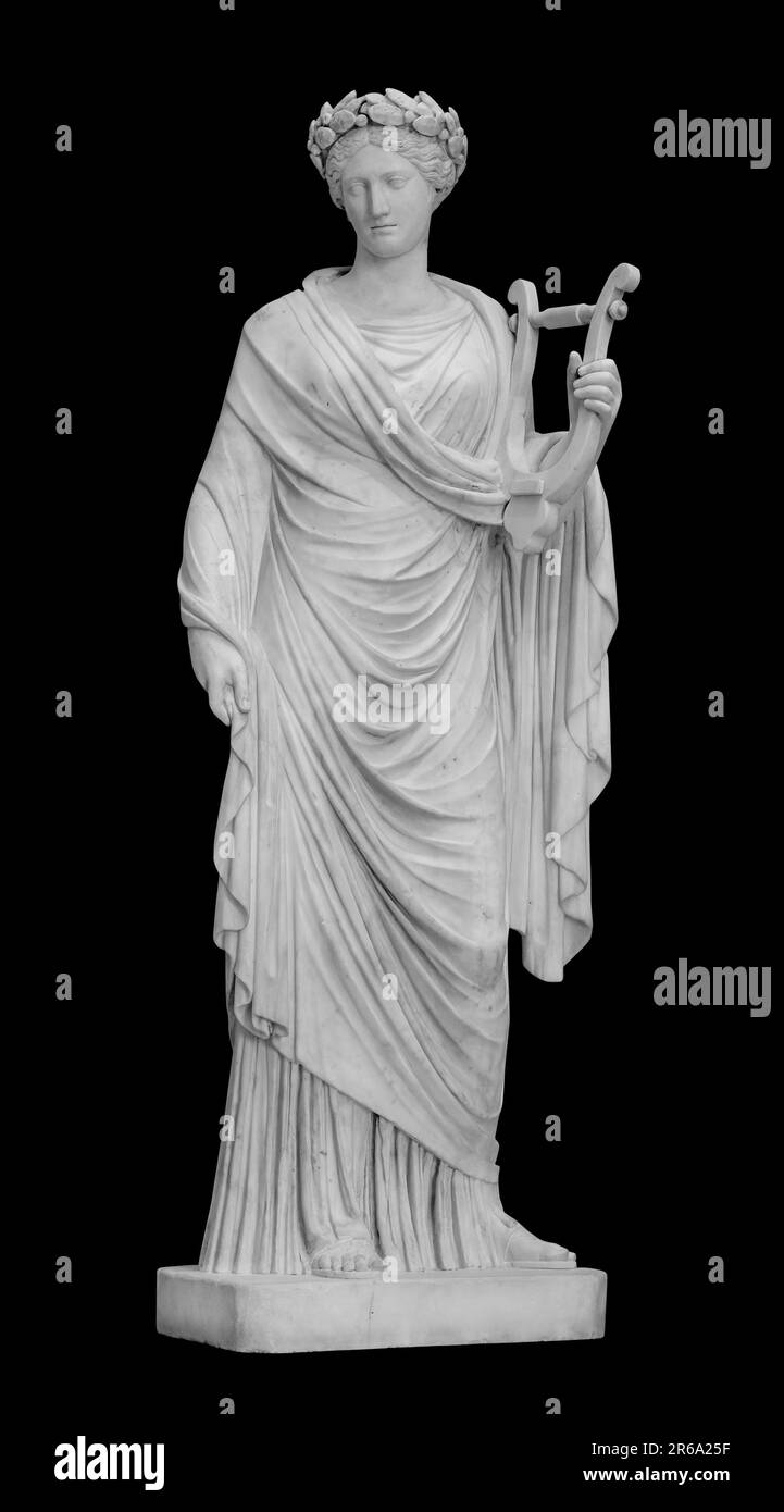 Alte Muse-Skulptur. Statue Frau mit Lyre isoliertes Foto mit Clipping Pfad Stockfoto