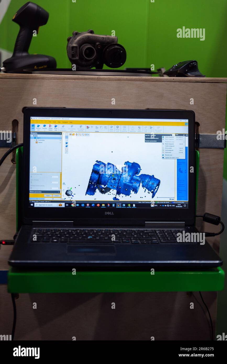 Stand der Manchester Metrology Ltd auf der Space-Comm Expo 2023 Weltraumtechnologie-Veranstaltung im Farnborough International Exhibition & Conference Centre Stockfoto