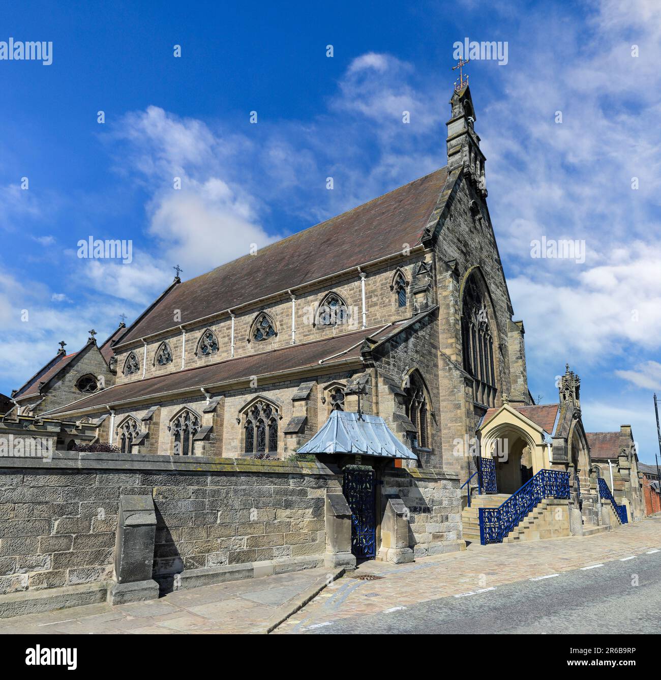 Die Kathedrale Kirche unserer Lieben Frau Hilfe der Christen und des Heiligen Petrus von Alcantara, oder Shrewsbury Cathedral, Shrewsbury, Shropshire, England, UK Stockfoto