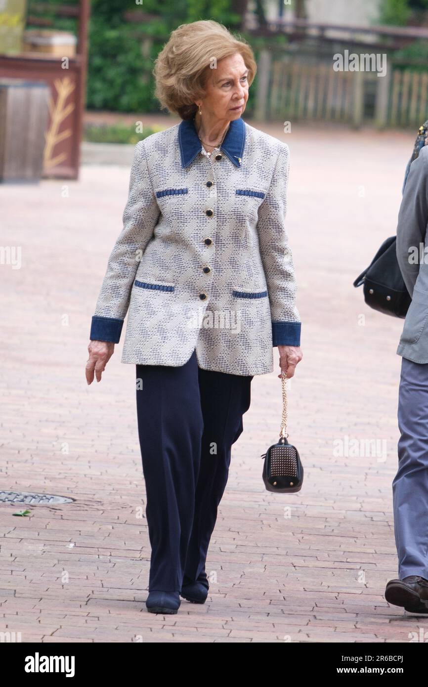 Madrid, Spanien. 08. Juni 2023. Königin Sofia von Spanien während ihres Besuchs im Zoo Aquarium in Madrid. Die Queen Sofia Foundation und das Madrid Zoo Aquarium arbeiten zusammen, um das Bewusstsein für die Erhaltung der marinen Biodiversität zu schärfen. Kredit: SOPA Images Limited/Alamy Live News Stockfoto