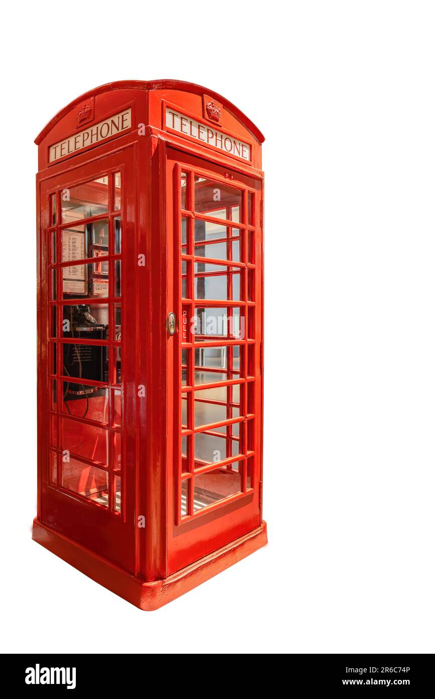 Telefonzelle in London. Rotes Telefon in London isoliert auf weißem Hintergrund Stockfoto
