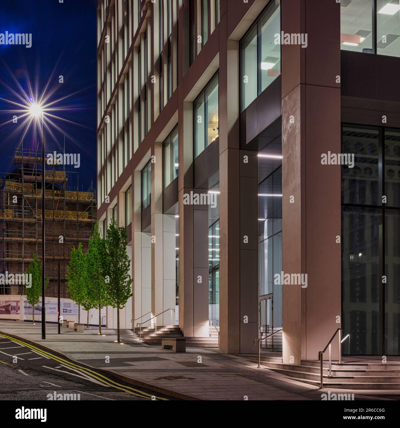 Außenansicht des Bank House bei Nacht in Newcastle Upon Tyne, Tyne und Wear, England, Großbritannien Stockfoto