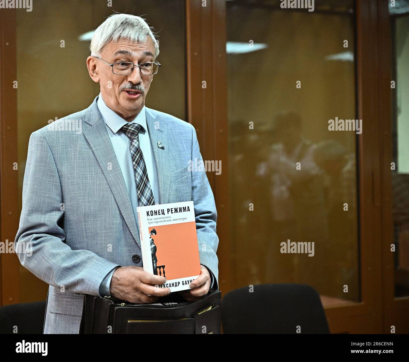 Moskau, Russland. 08. Juni 2023. Die erste Anhörung zum Fall Oleg Orlov