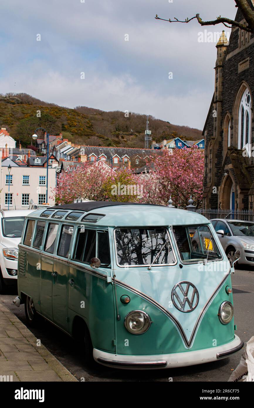 Volkswagen Campervan, Aberystwyth, Ceredigion, Wales Stockfoto
