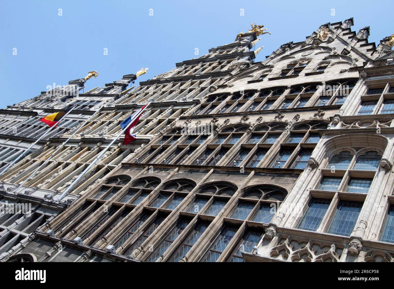 Guildhallen auf dem Grote Markt, dem zentralen Platz von Antwerpen, Belgien Stockfoto