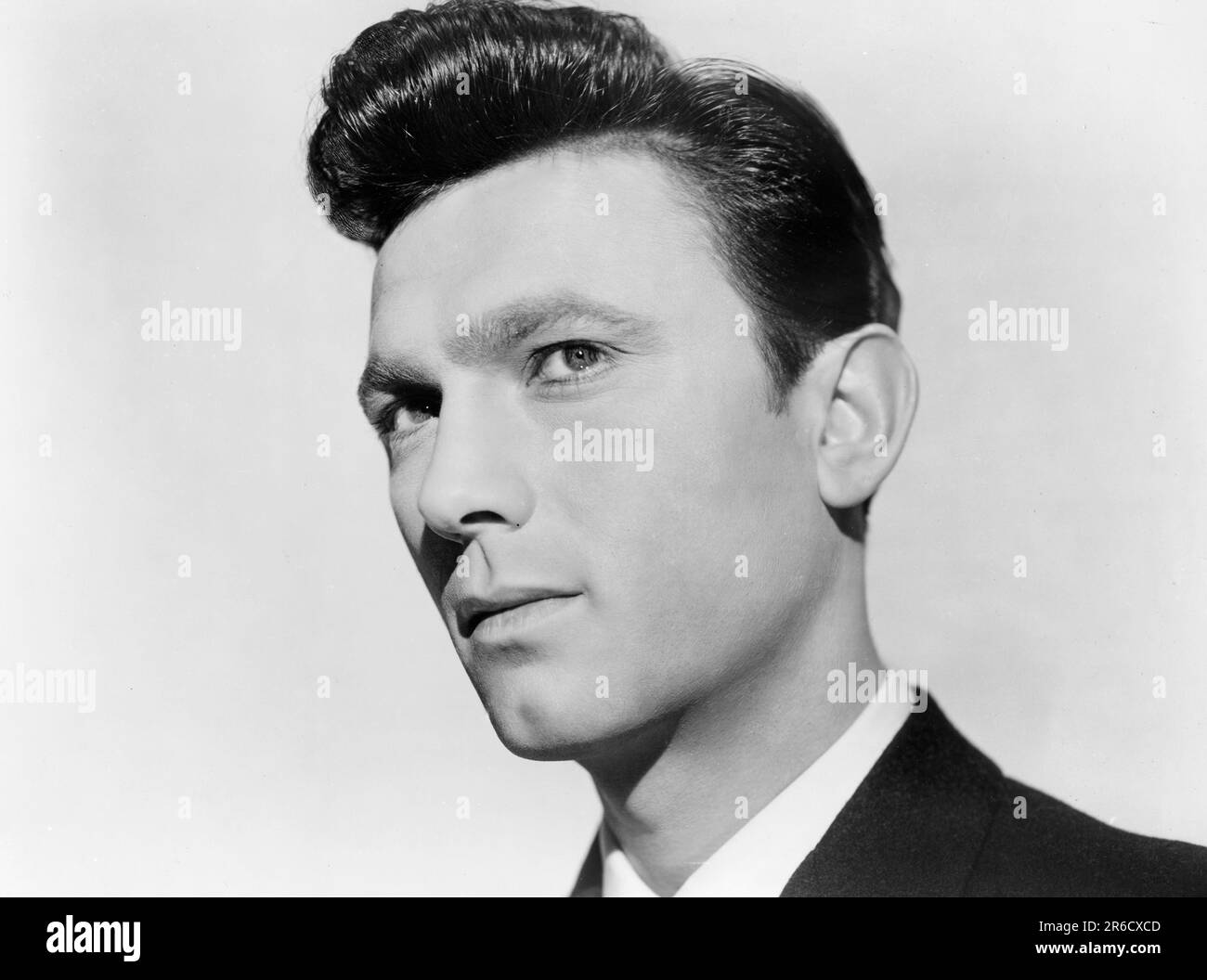Lawrence Harvey, Head and Shoulders Publicity Portrait for the British Film, 'Three Men in A Boat', Independent Film Distributors, 1958 Stockfoto
